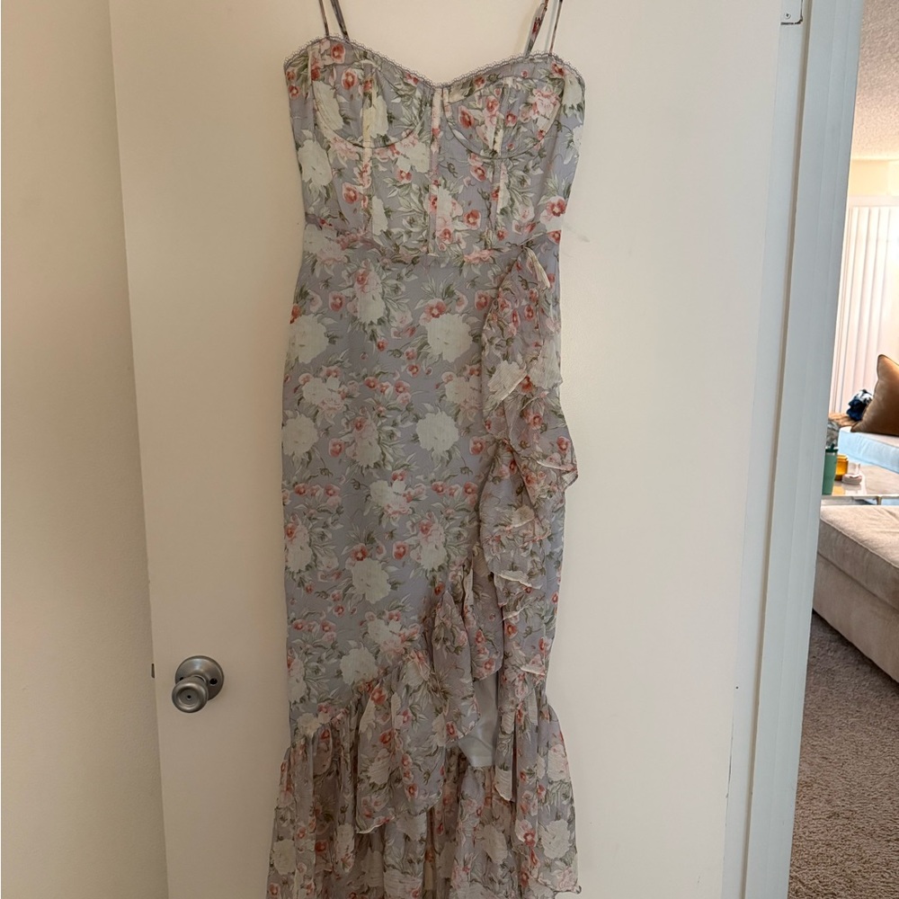 Astr Floral High Low Dress in Gray and Pink